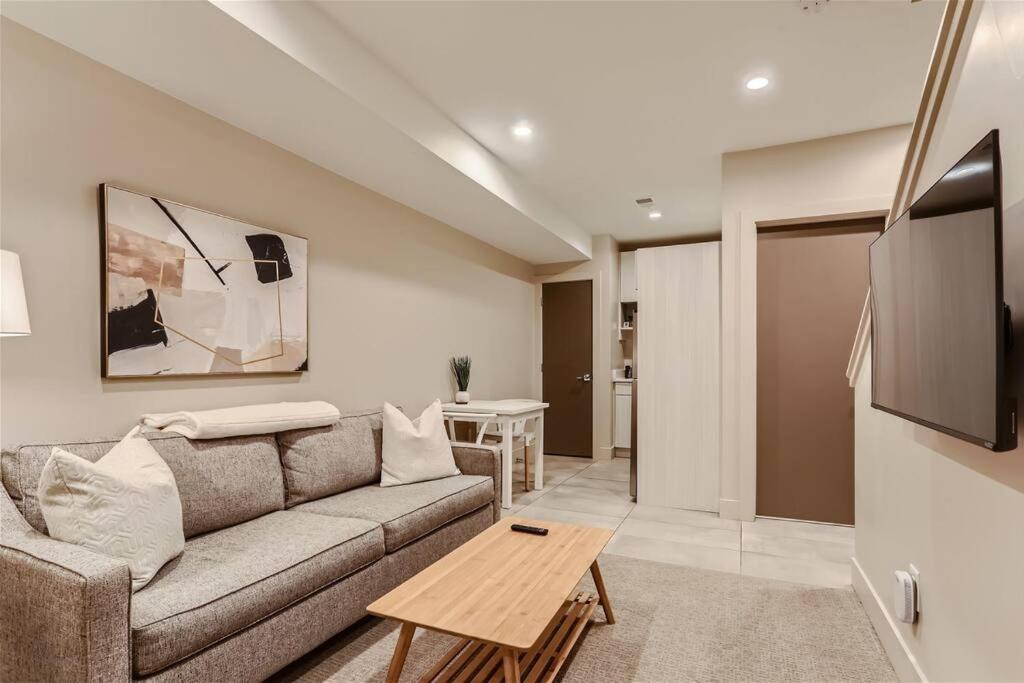 Serenity At Sloan'S 1-Br With A Modern Twist DEN Exterior photo