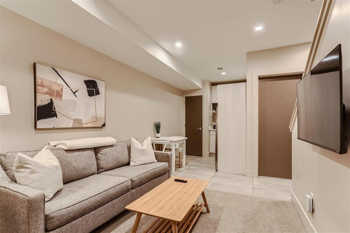 Serenity At Sloan'S 1-Br With A Modern Twist DEN Exterior photo